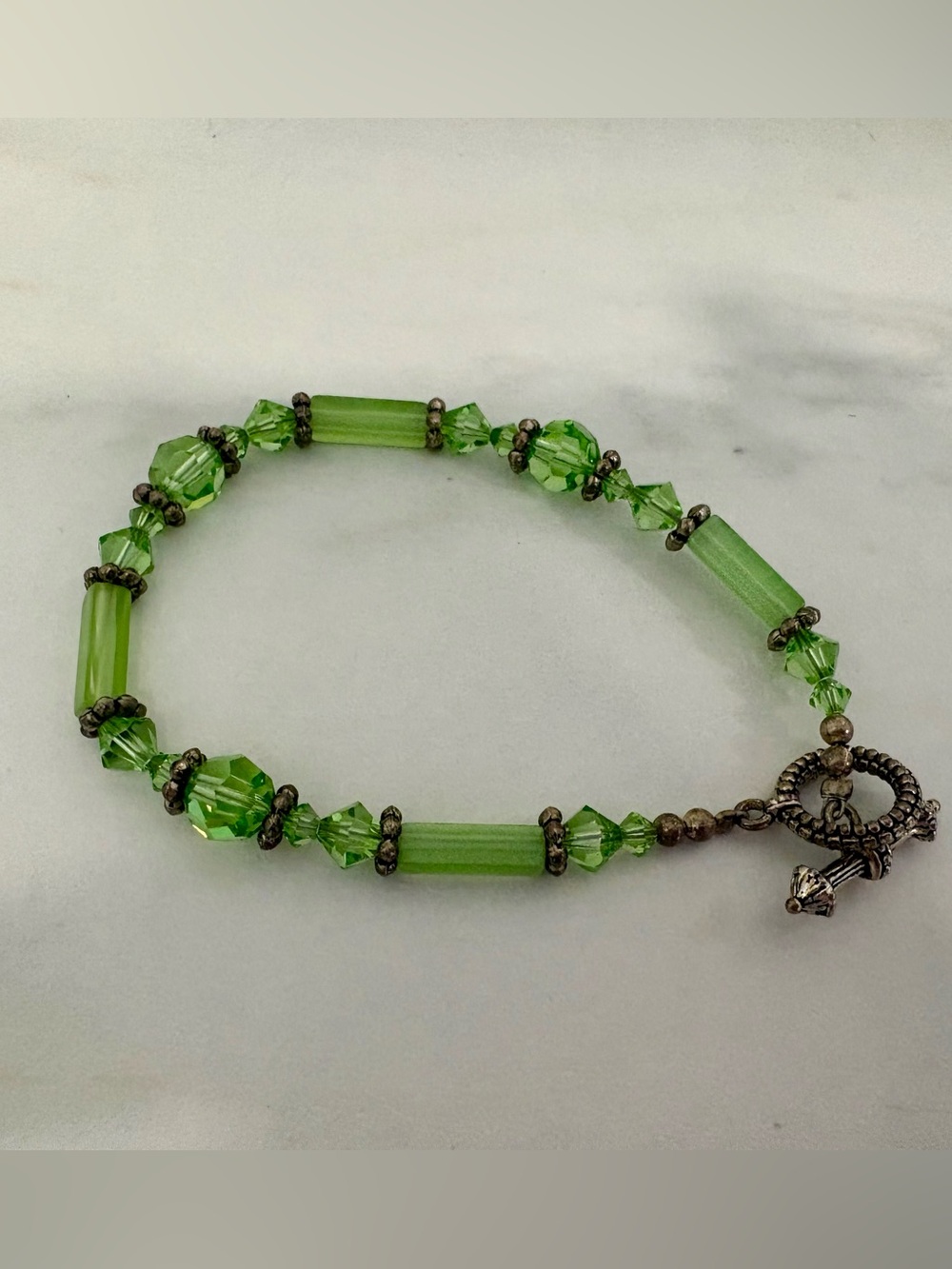 Vintage Green  Glass Beaded Bracelet with Silver Toggle Clasp